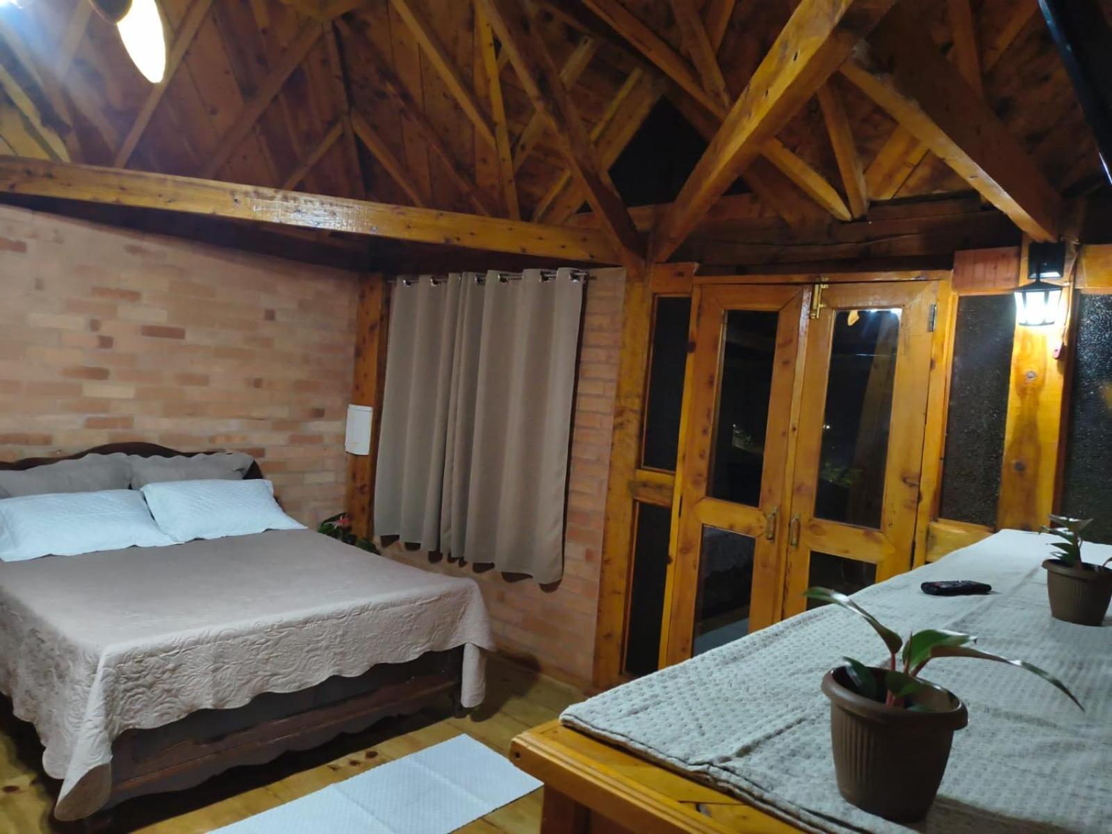 Suite Rustica Aconchego - Com Banheira De Hidromassagem Campos do Jordão Εξωτερικό φωτογραφία